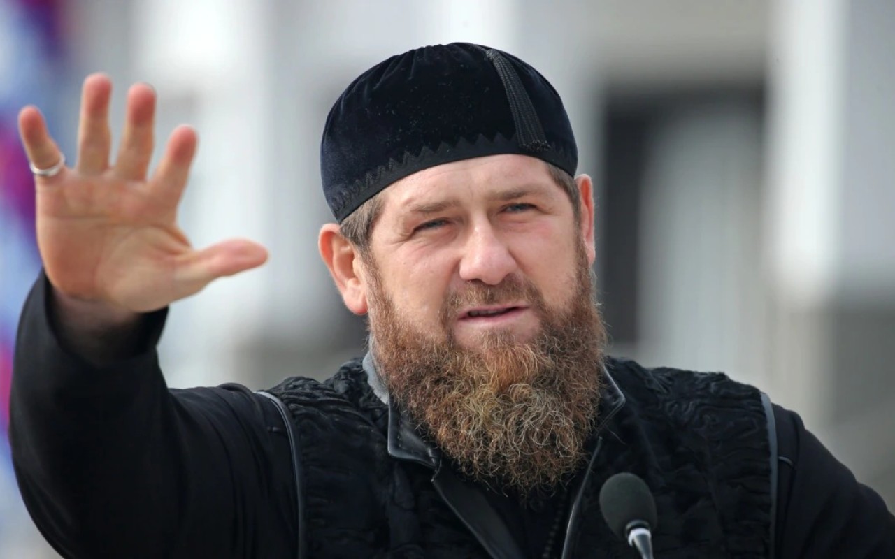 Kadırov qızına ən ali ordeni verdi