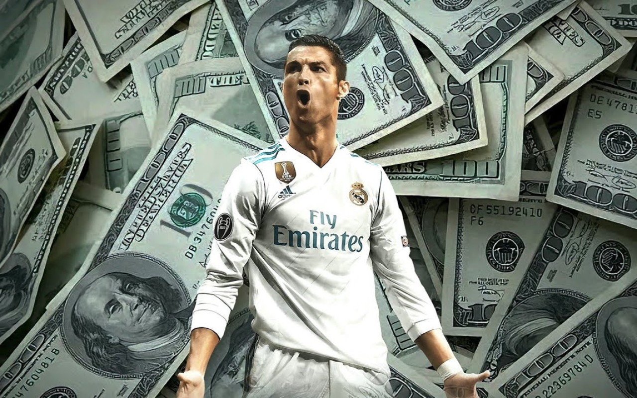 Ronaldo yenə sərvətinə