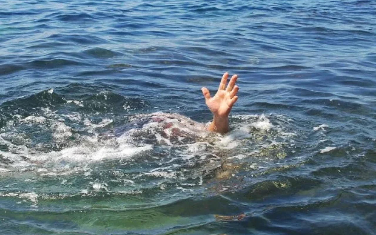 Bilgəhdə 2 nəfər dənizdə batdı