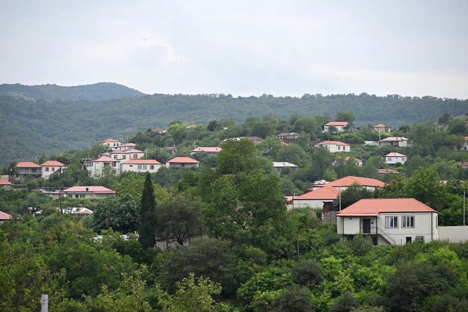 Dövlət başçısı Xocavəndin Quzeyxırman kəndində olub - FOTOLAR (YENİLƏNİB)
