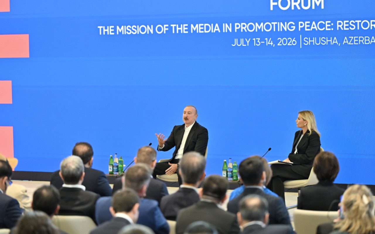 "Nə Ukrayna xalqının, nə də hökumətinin məsləhətimə ehtiyacı yox idi"- Prezident