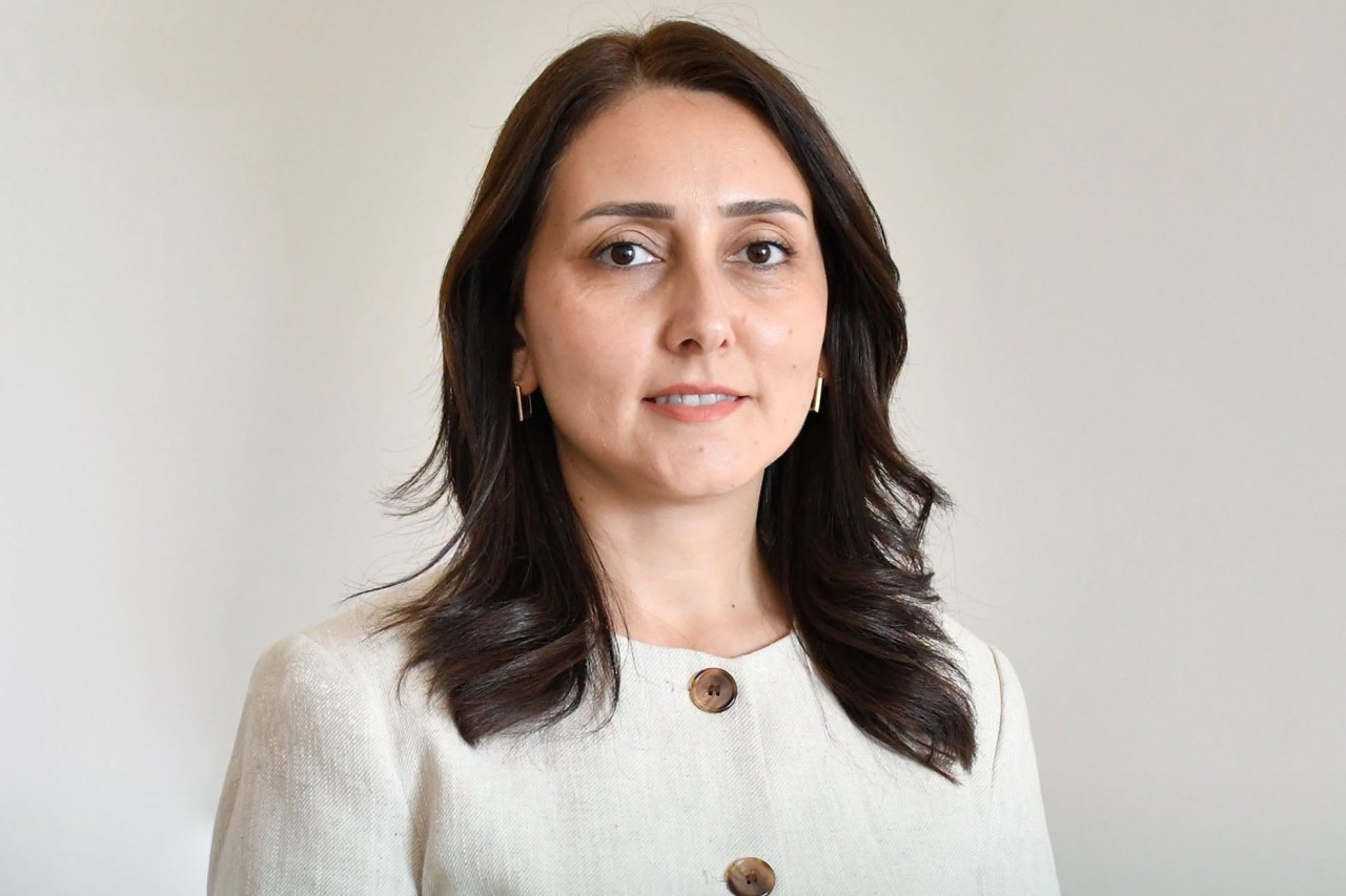 Rektor bu xanımı şöbə müdiri təyin etdi - FOTO