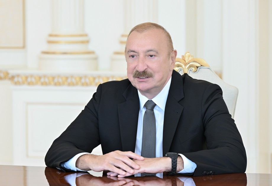 İlham Əliyev “John Deere” şirkətinin nümayəndə heyətini qəbul etdi - FOTOLAR