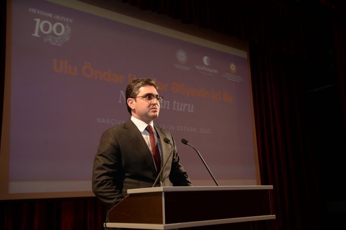 Bu vəzifəli şəxslər Ceyhun Cəlilova etiraz edərək işdən çıxdılar - FOTOLAR