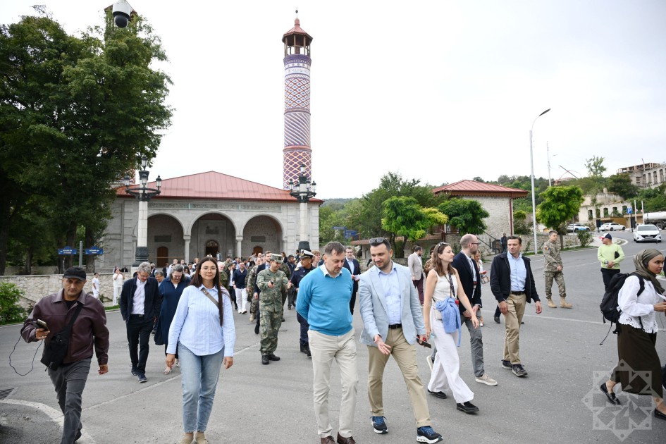 Diplomatik korpusun nümayəndələri Şuşada - FOTOLAR