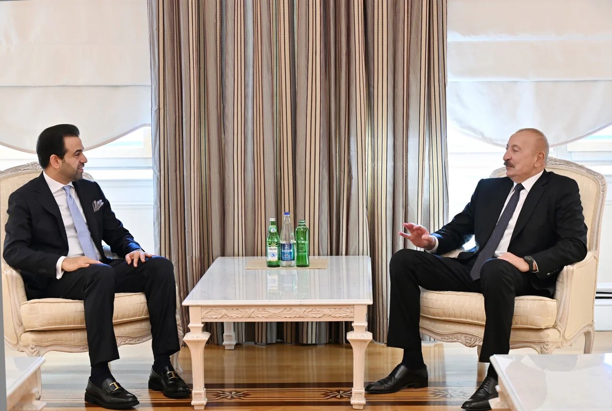 İlham Əliyevə "Zayed İnsan Qardaşlığı Mükafatı"nın sertifikatı təqdim olundu - FOTOLAR
