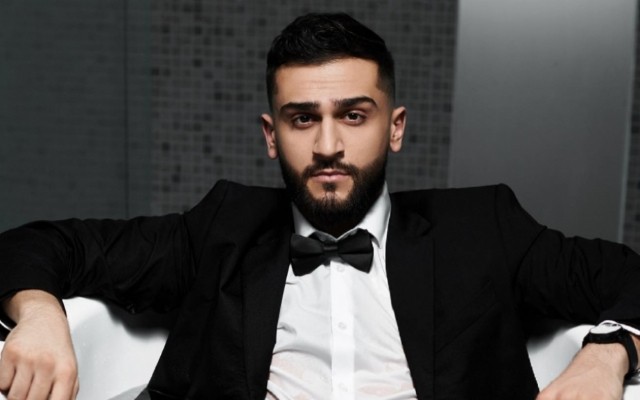 Jony ad və soyadını dəyişdi - FOTO