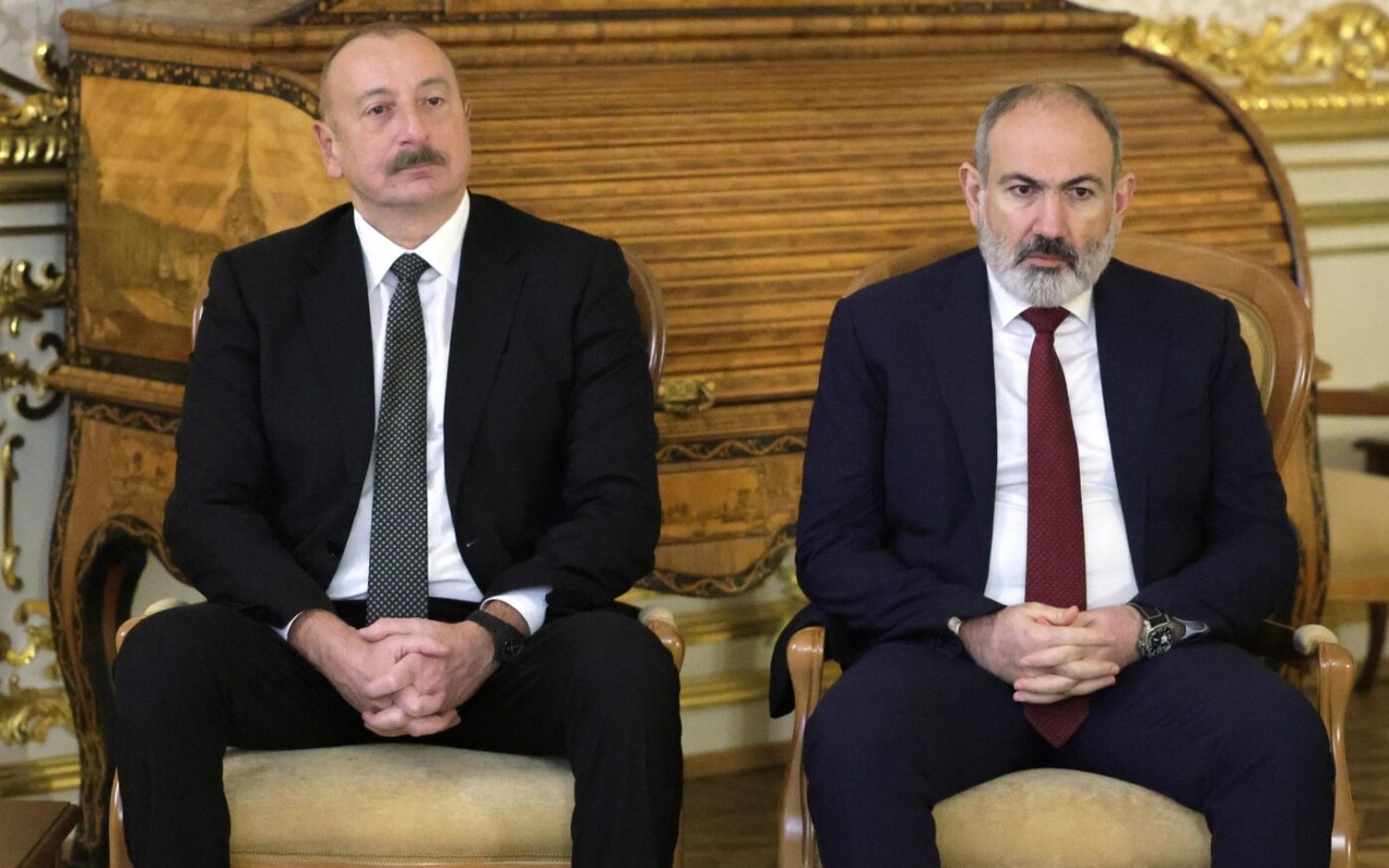 Paşinyanın nöqtəsi "cümlə"ni bitirmədi, nidanı İlham Əliyev qoydu