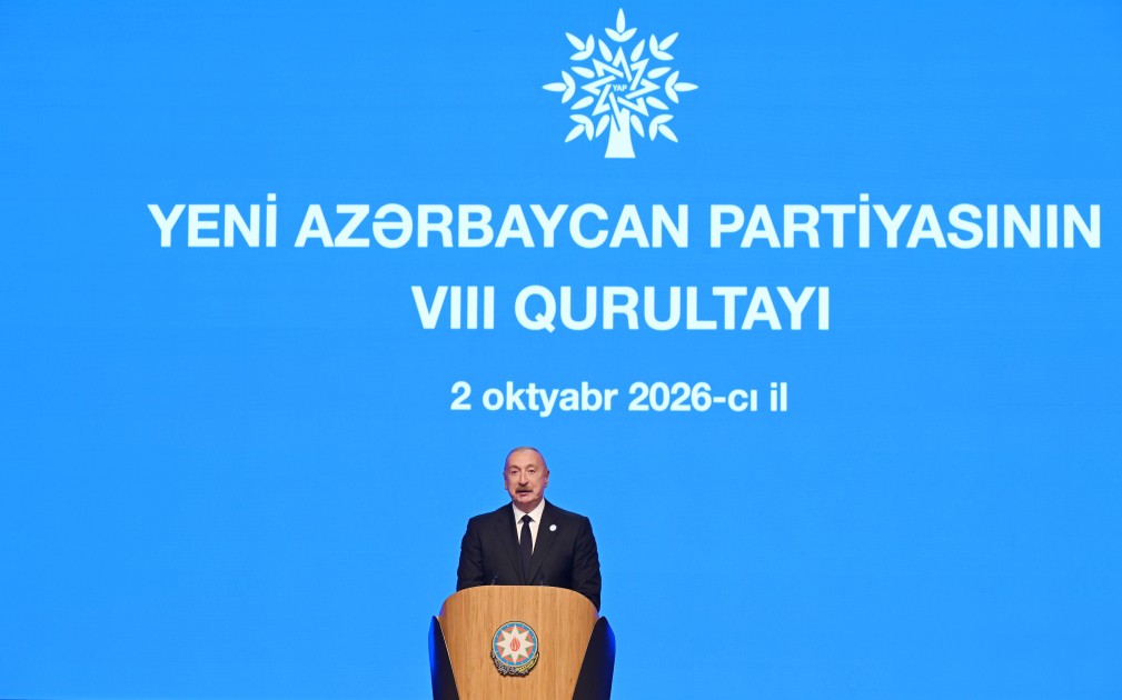 İlham Əliyev YAP-ın qurultayında çıxış etdi - FOTOLAR (YENİLƏNİB)