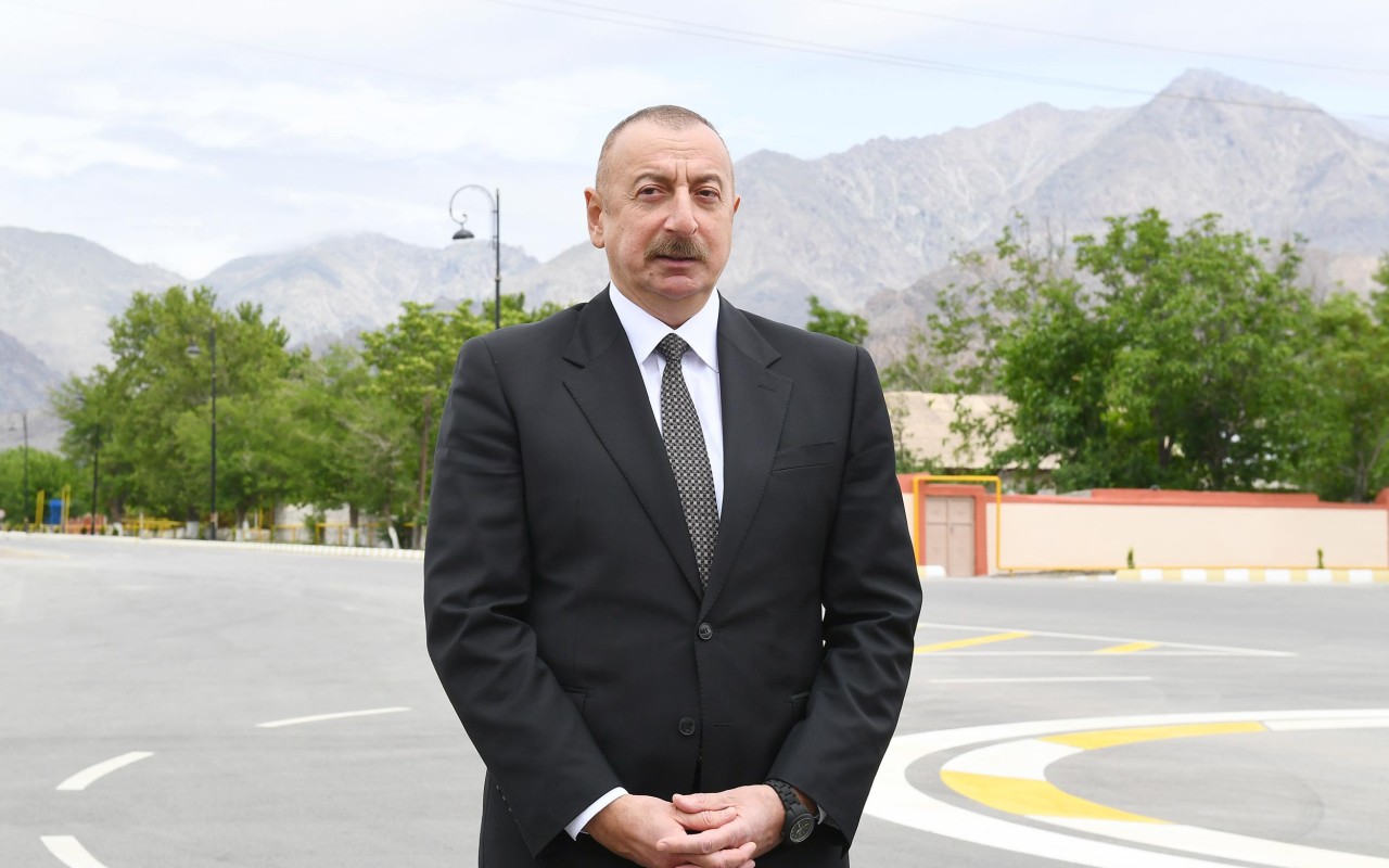 İlham Əliyev Qarabağ və Şərqi Zəngəzura xərclənən 28 milyard manatdan danışdı
