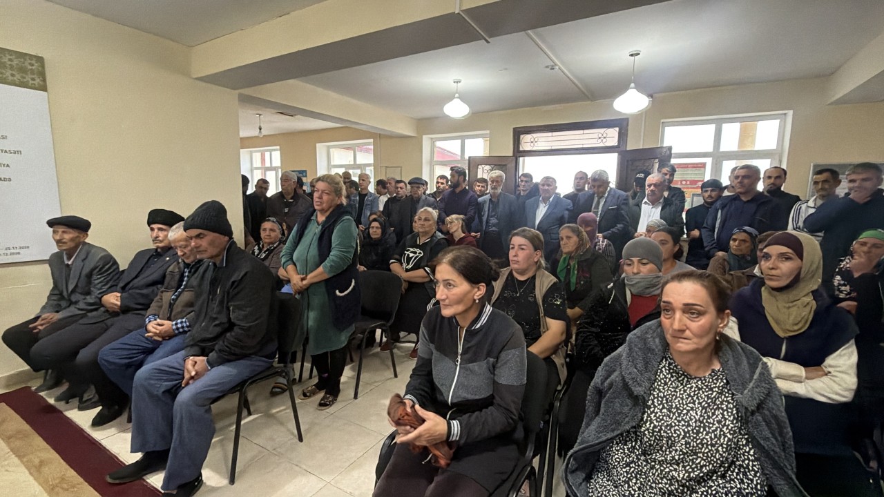 Çeyildağ qəsəbəsində vətəndaşların səyyar qəbulu keçirildi - FOTOLAR