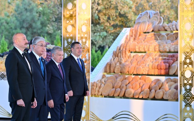 Prezidentlər Kulinariya Festivalı ilə tanış oldular - FOTOLAR