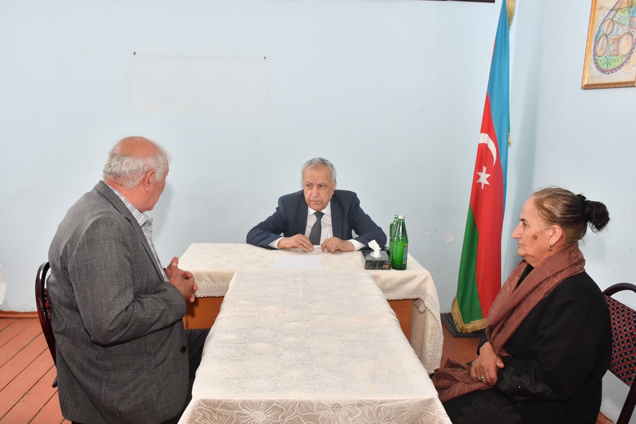 Malik İsaqov növbəti səyyar qəbul keçirdi - FOTOLAR