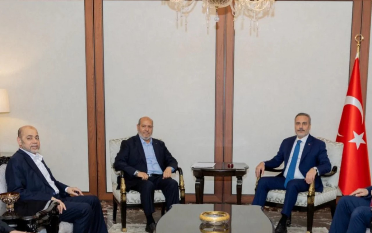 Fidan HƏMAS nümayəndə heyəti ilə görüşüb