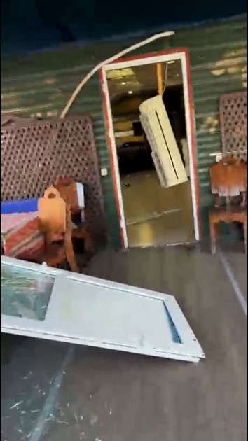Kiyevə ballistik raketlər atıldı, Azərbaycan restoranı dağıldı (FOTOLAR)