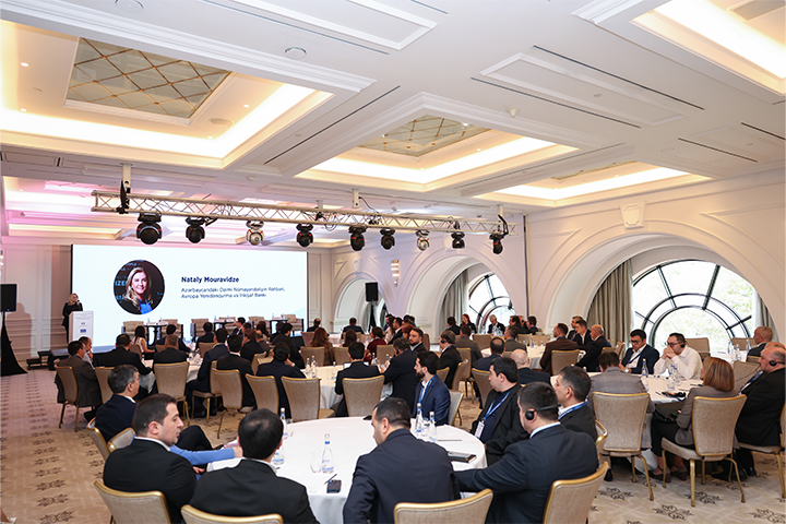 Unibank və AYİB xarici ticarətin maliyyələşdirilməsinə həsr olunan tədbir keçirib - FOTO