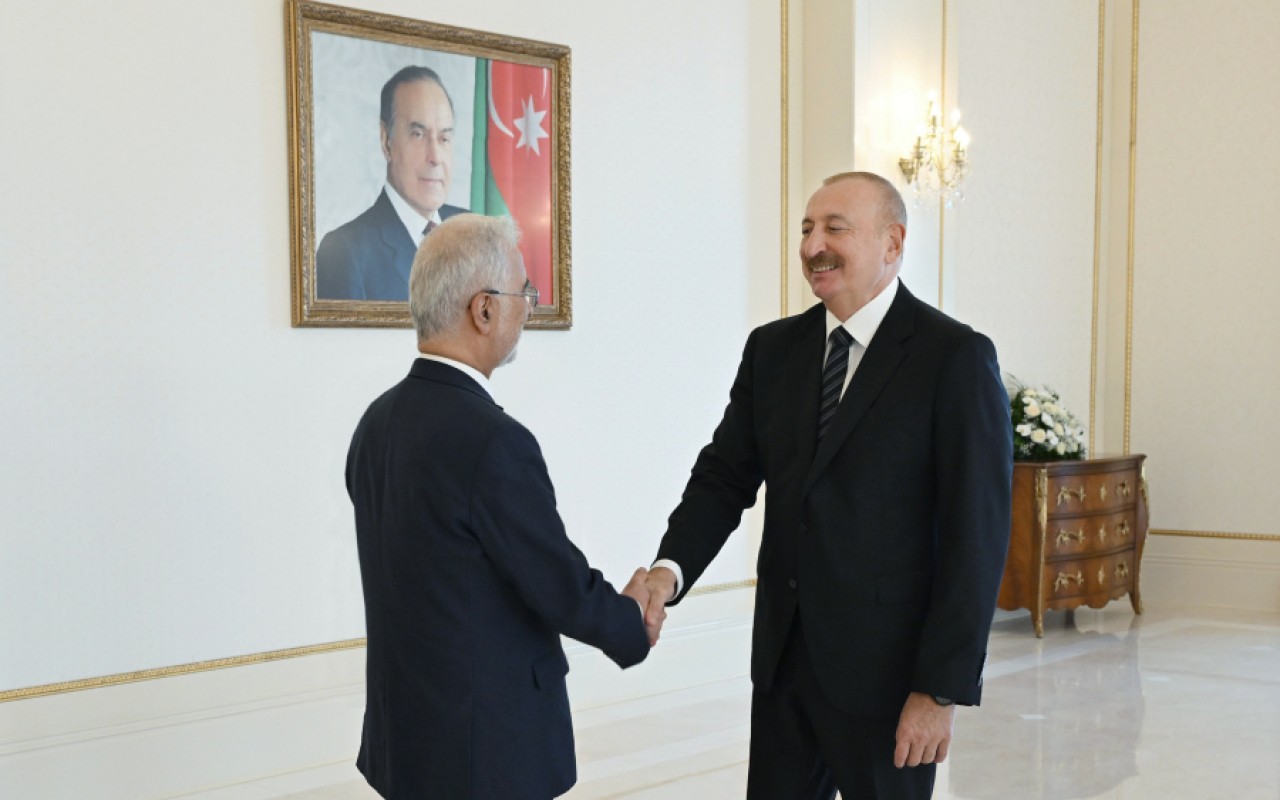 İlham Əliyev İranın daxili işlər nazirini qəbul etdi - FOTOLAR