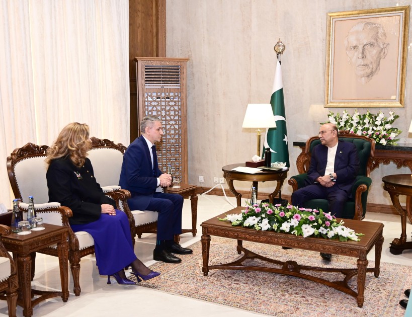 Azərbaycan səfiri etimadnaməsini Pakistan Prezidentinə təqdim etdi - FOTOLAR