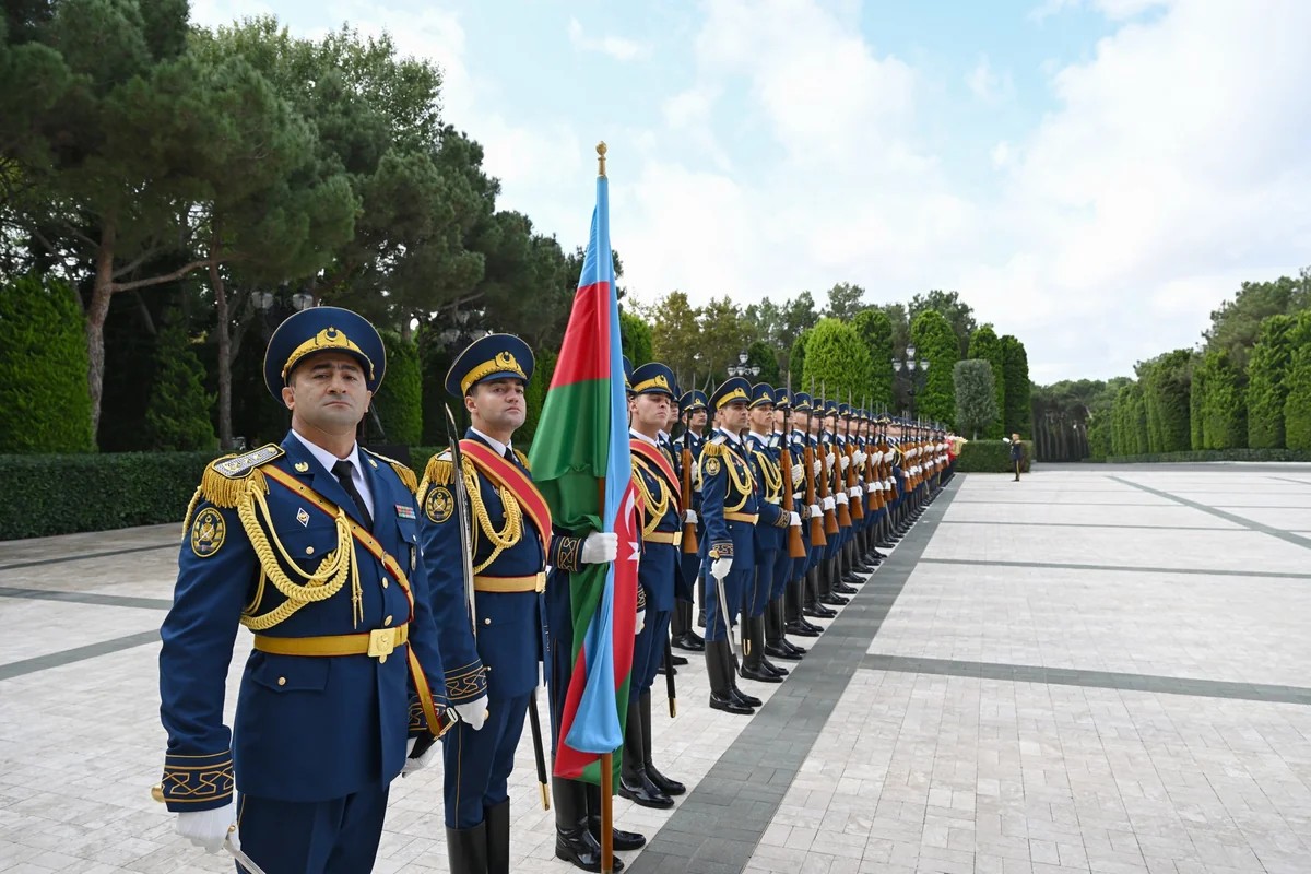 Laos Prezidentinin Bakıda rəsmi qarşılanma mərasimi oldu - FOTOLAR+VİDEO