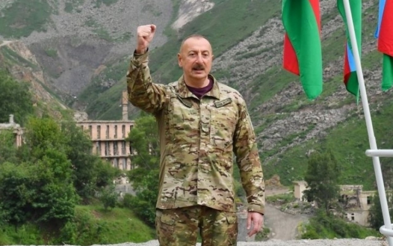 "İlham Heydər oğlu ilə təhdidlər yolu ilə danışmaq mümkün deyil" - Asəf Rzayev
