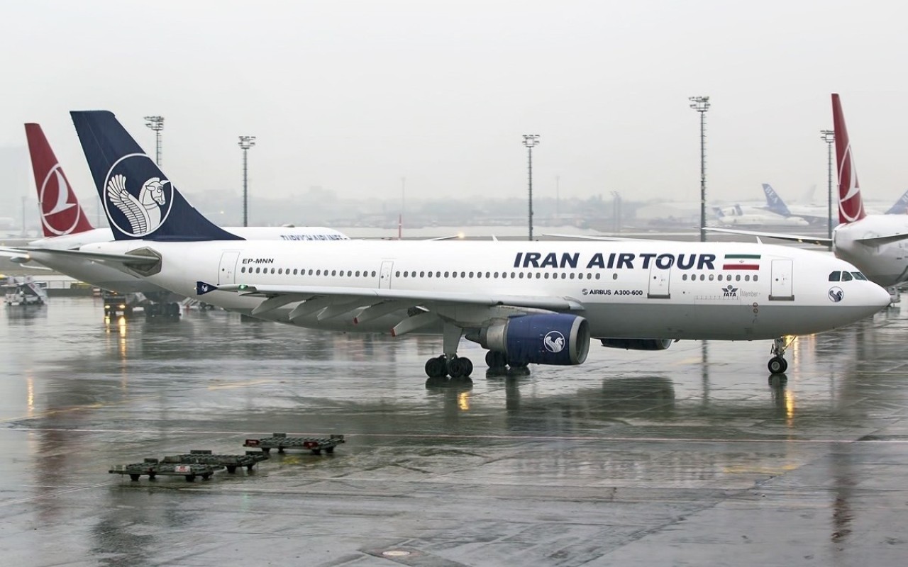 Tehran–İstanbul reysi Təbrizdə məcburi eniş etdi