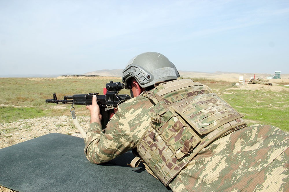 XTQ hərbi hissəsində vəzifəlilərin təlim toplanışı davam edir - FOTOLAR