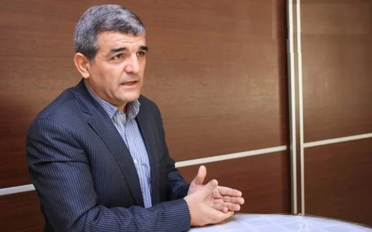 "Son vaxtlar hicab məsələsini bəhanə edərək..." - Komitə sədri