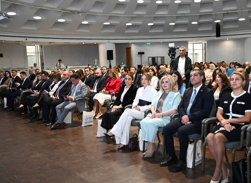 Alyona Əliyeva beynəlxalq inklüziv məşğulluq konfransında - FOTOLAR
