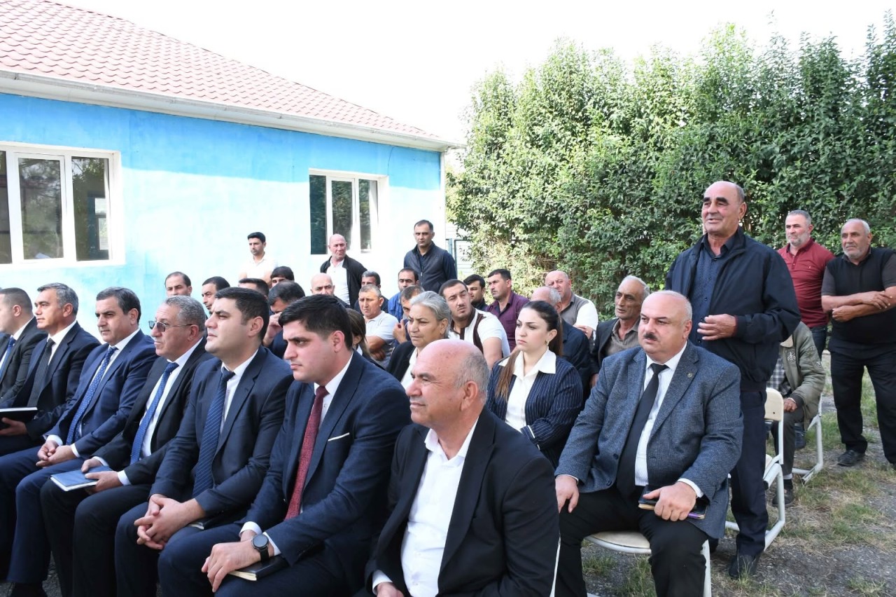 Vaqif Həsənov Gül Baharlı kəndində səyyar qəbul-görüş keçirib - FOTOLAR