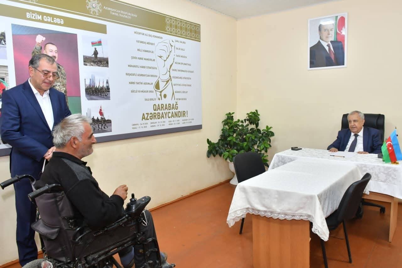 Malik İsaqov sakinlərin problemlərini dinlədi - FOTOLAR