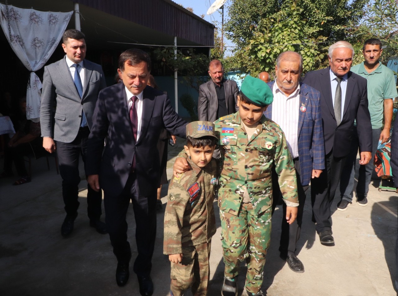 Qazaxda şəhid Teymur Hacıyevin xatirəsi anılıb - FOTOLAR