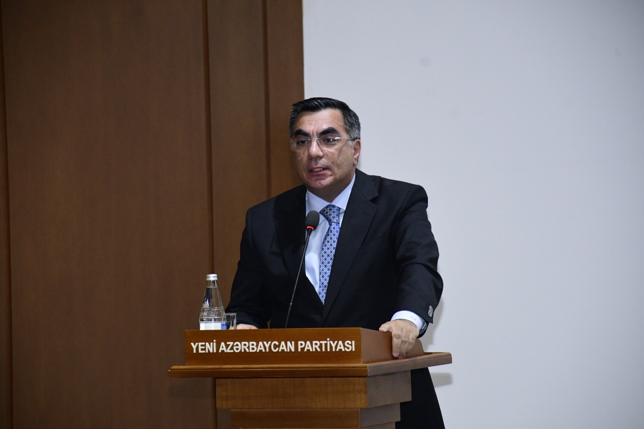 YAP İdarə Heyətinin yeni tərkibdə ilk iclası keçirildi - FOTOLAR