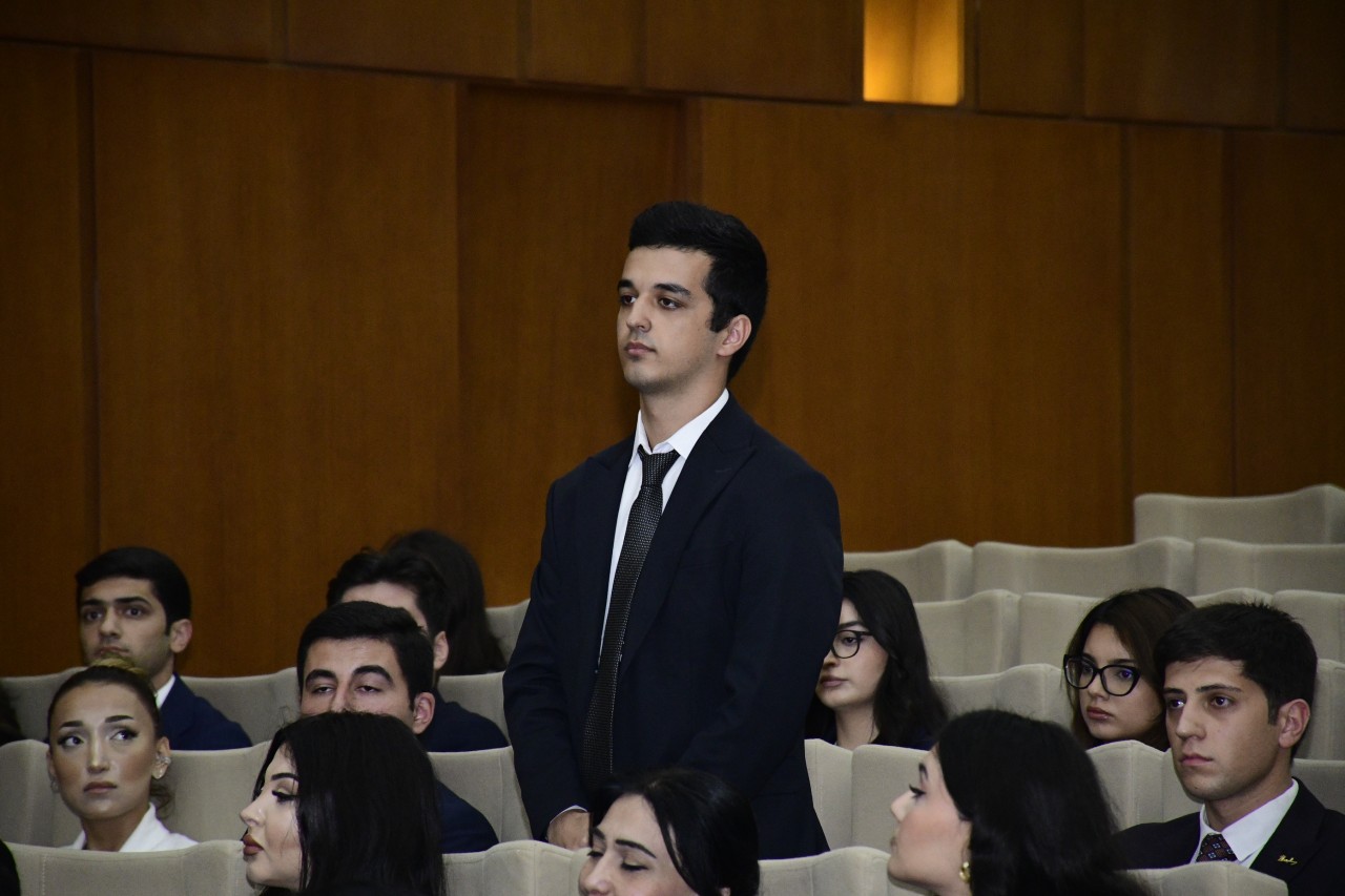 YAP İdarə Heyətinin yeni tərkibdə ilk iclası keçirildi - FOTOLAR