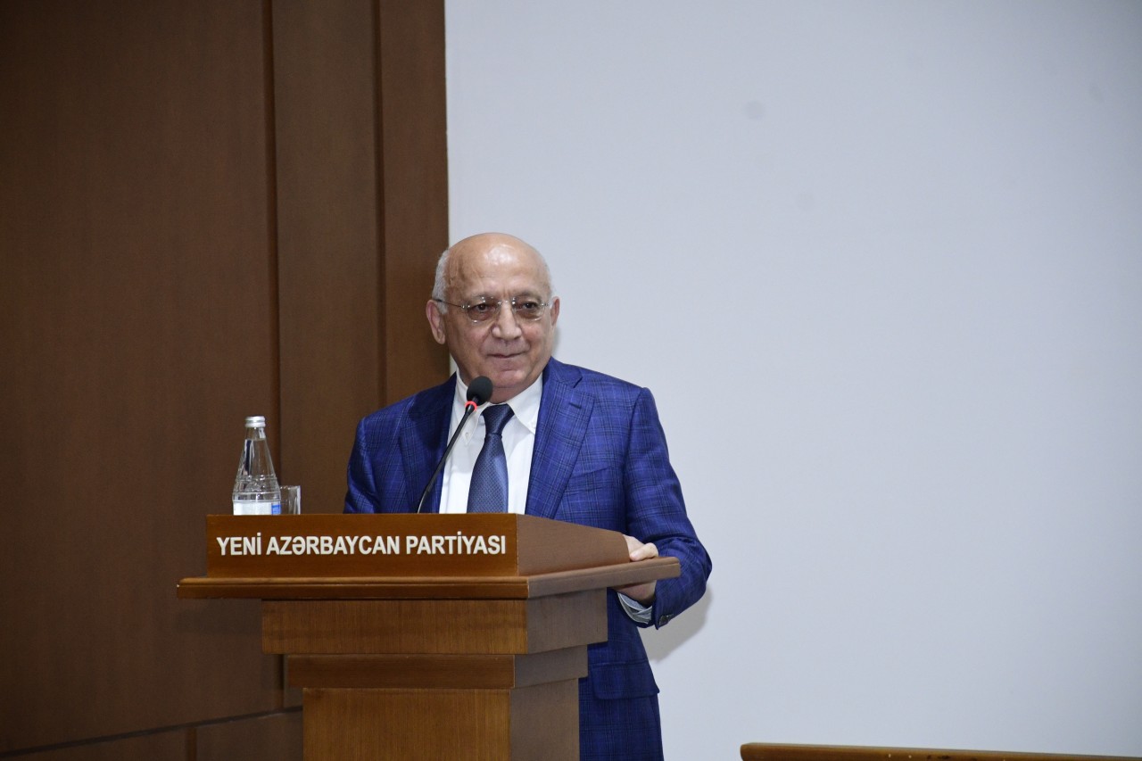YAP İdarə Heyətinin yeni tərkibdə ilk iclası keçirildi - FOTOLAR
