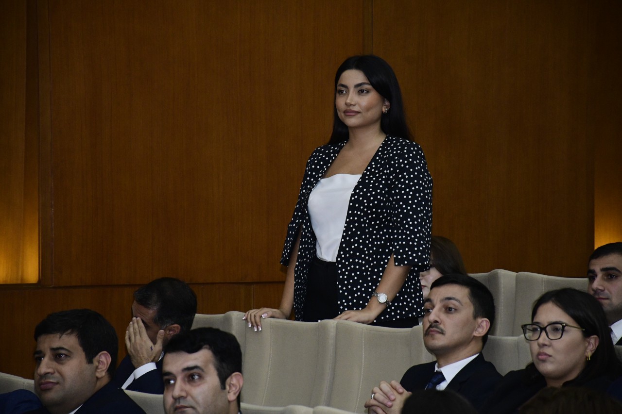 YAP İdarə Heyətinin yeni tərkibdə ilk iclası keçirildi - FOTOLAR