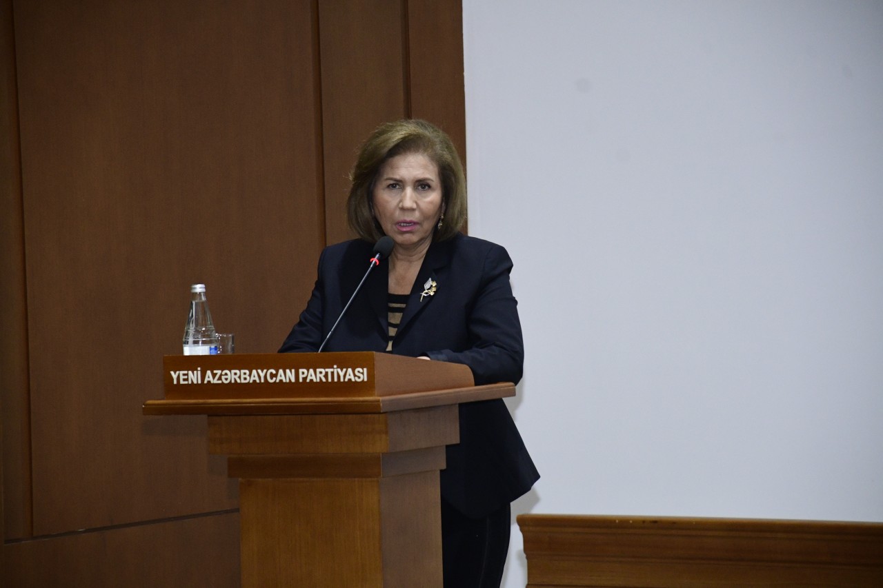 YAP İdarə Heyətinin yeni tərkibdə ilk iclası keçirildi - FOTOLAR