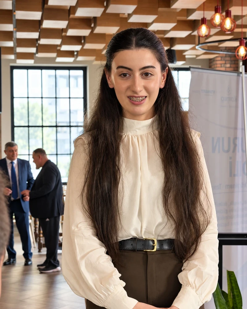 Gənclər üçün “Uğurun Dili” adlı maarifləndirici tədbir keçirildi - FOTOLAR
