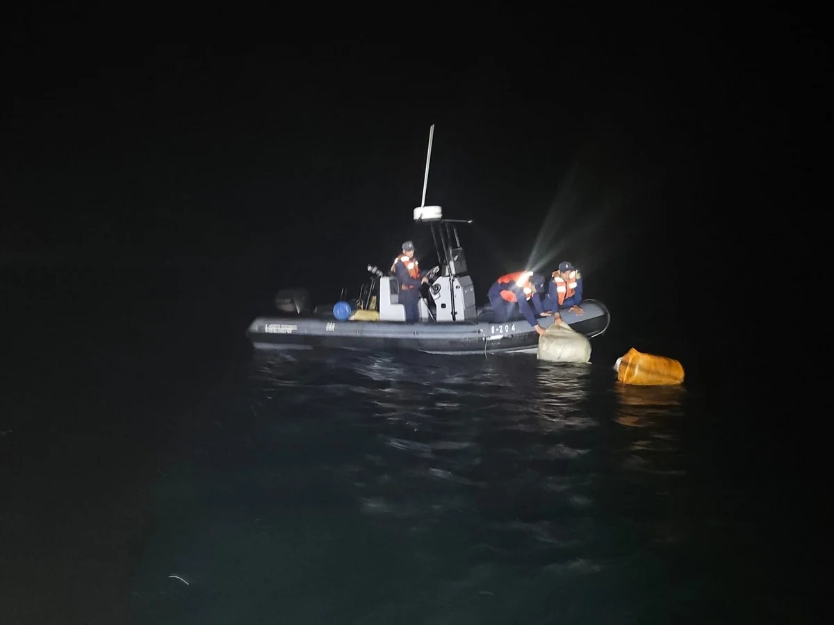 Xəzər dənizinin Azərbaycana aid hissəsində qaçaqmal aşkarlandı 
