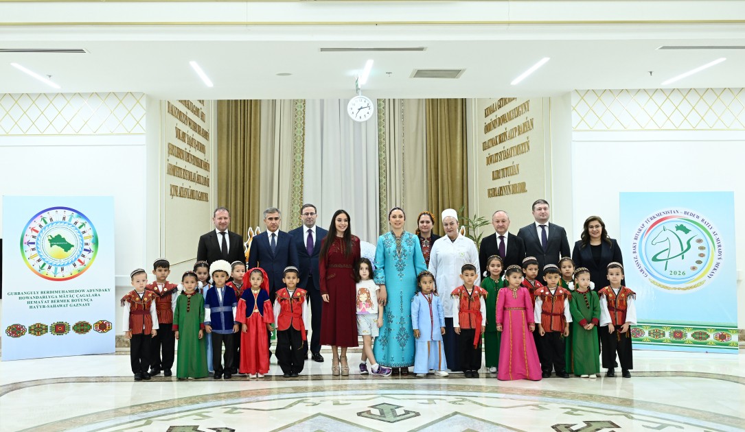 Leyla Əliyeva Arkadağda reabilitasiya mərkəzində - FOTOLAR