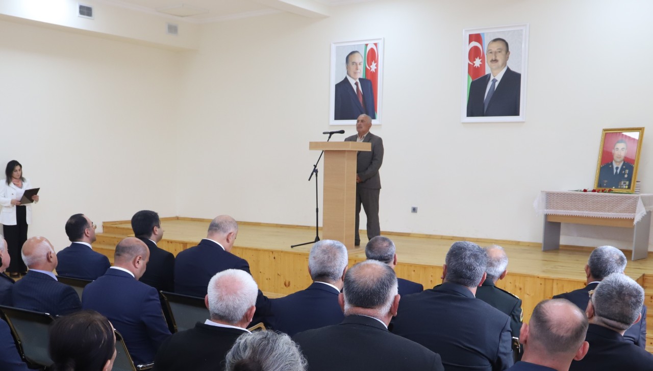 Seymur Orucov şəhidin anım mərasimində iştirak edib - FOTOLAR