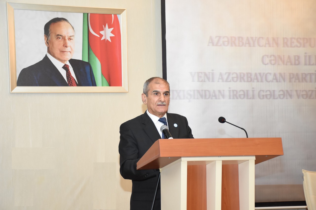 Qaradağda müşavirə keçirildi - FOTOLAR