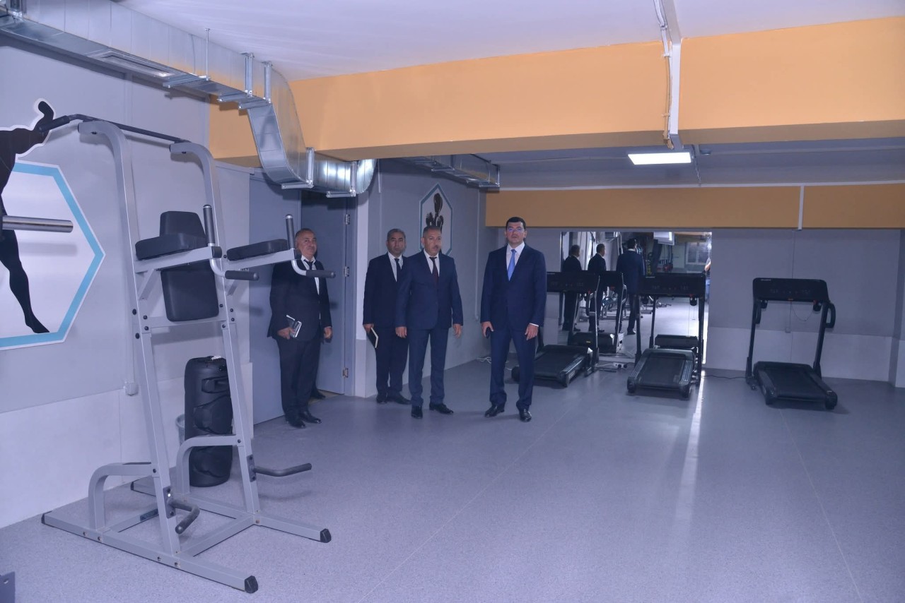 Natiq Əliyev Putada sakinlərin problemlərini dinlədi - FOTOLAR