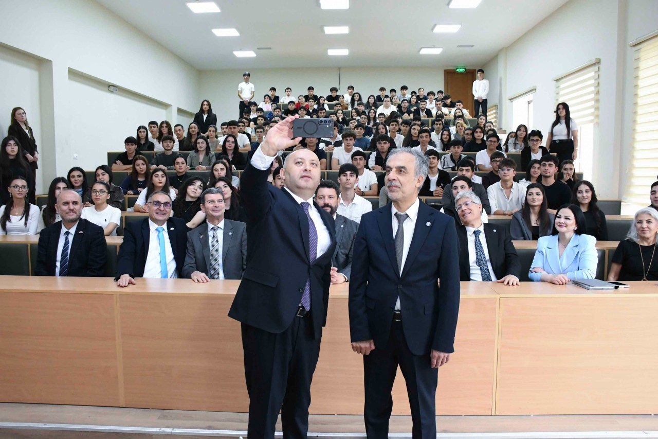 ADAU və Ege Universitetinin rektorları görüş keçiriblər - FOTOLAR