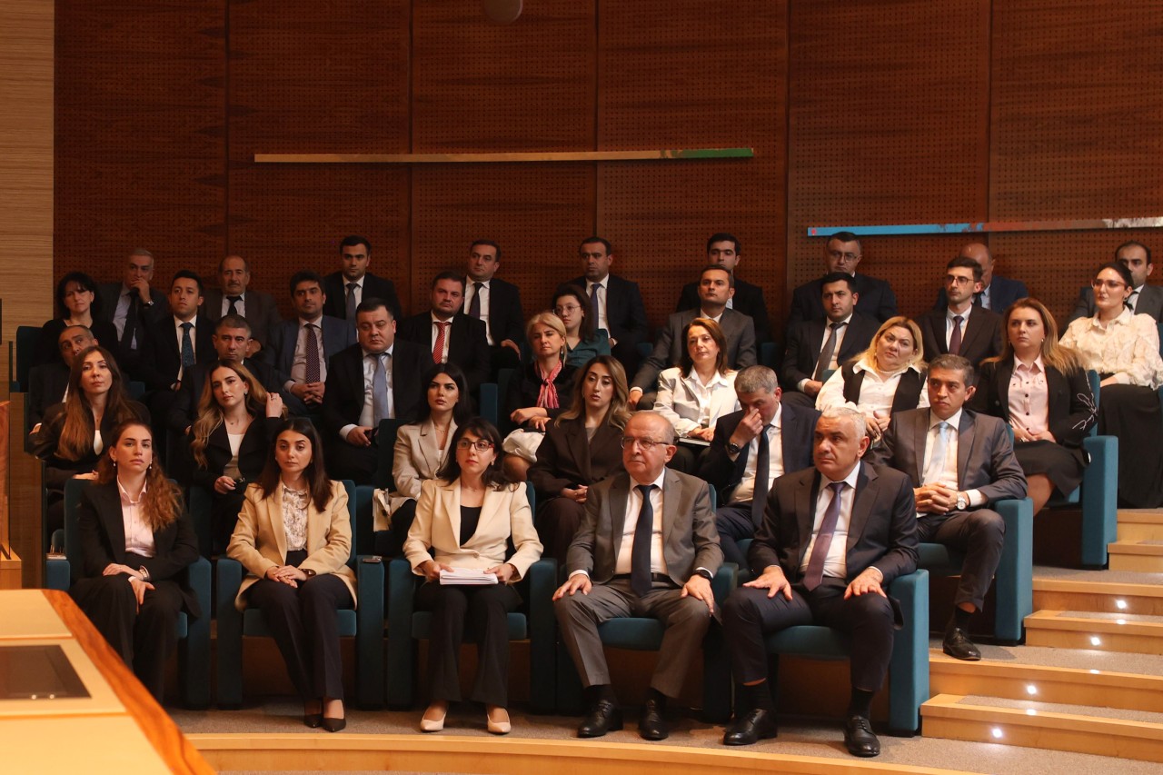 Nəsimi rayonunda müşavirə keçirildi - FOTOLAR