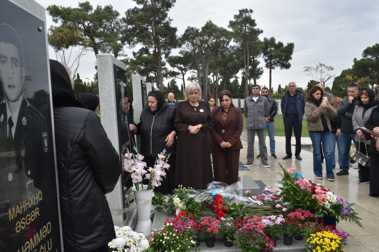 Yasamal rayonunda şəhidlər yad edilib - FOTOLAR