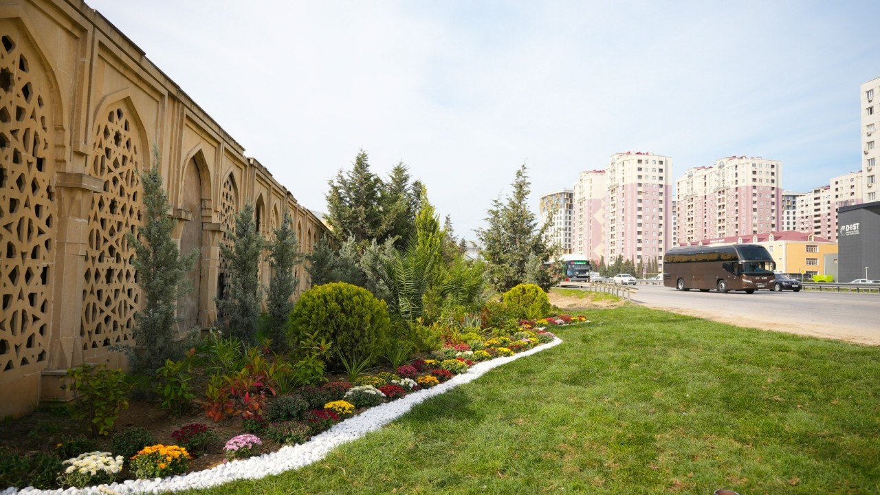 Abşeronda genişmiqyaslı abadlıq-quruculuq işləri davam etdirilir - FOTOLAR