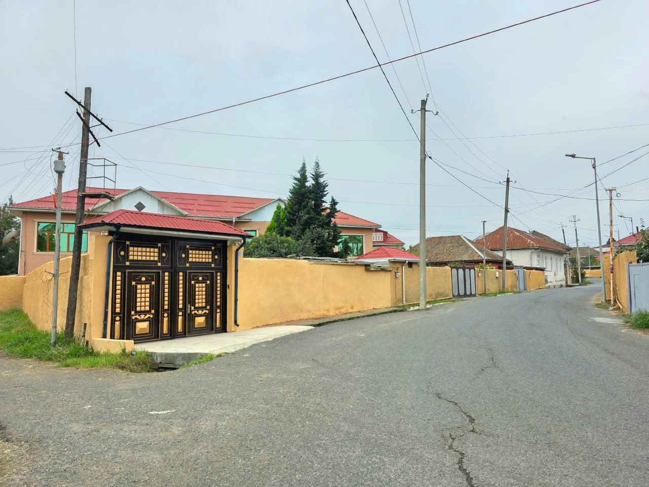 Lənkəranda prospekt və parkda təmir-bərpa işləri aparılır - FOTOLAR
