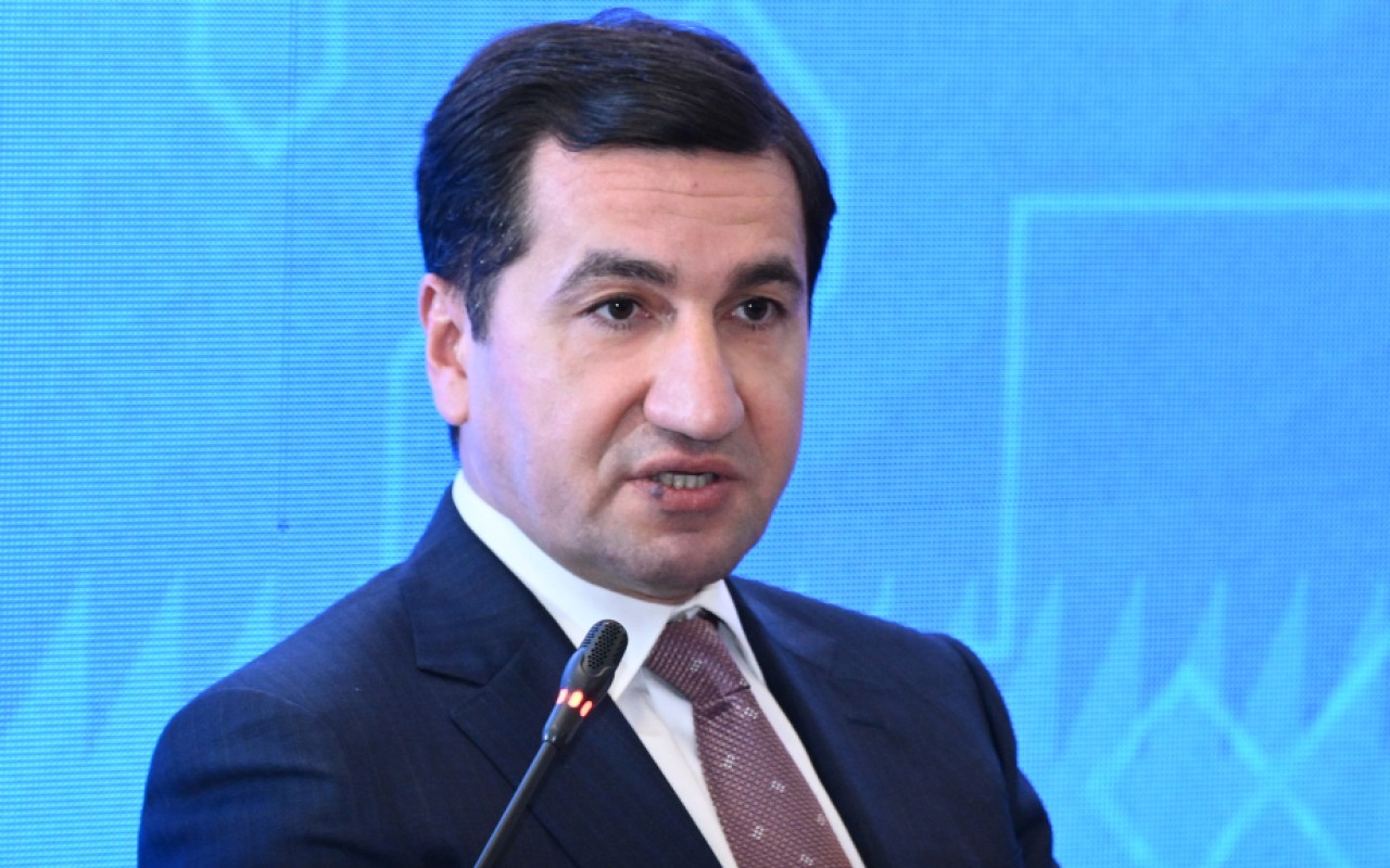 "Dezinformasiya, stereotiplər və qərəzlə mübarizə aparmaq vacibdir" - Hikmət Hacıyev
