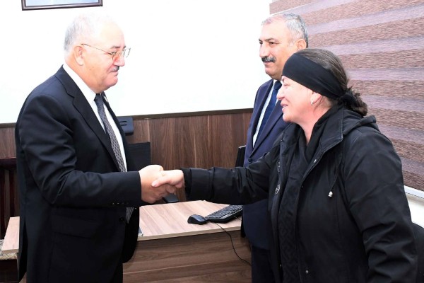 Vaqif Həsənov vətəndaşların növbəti qəbulunu keçirib - FOTOLAR