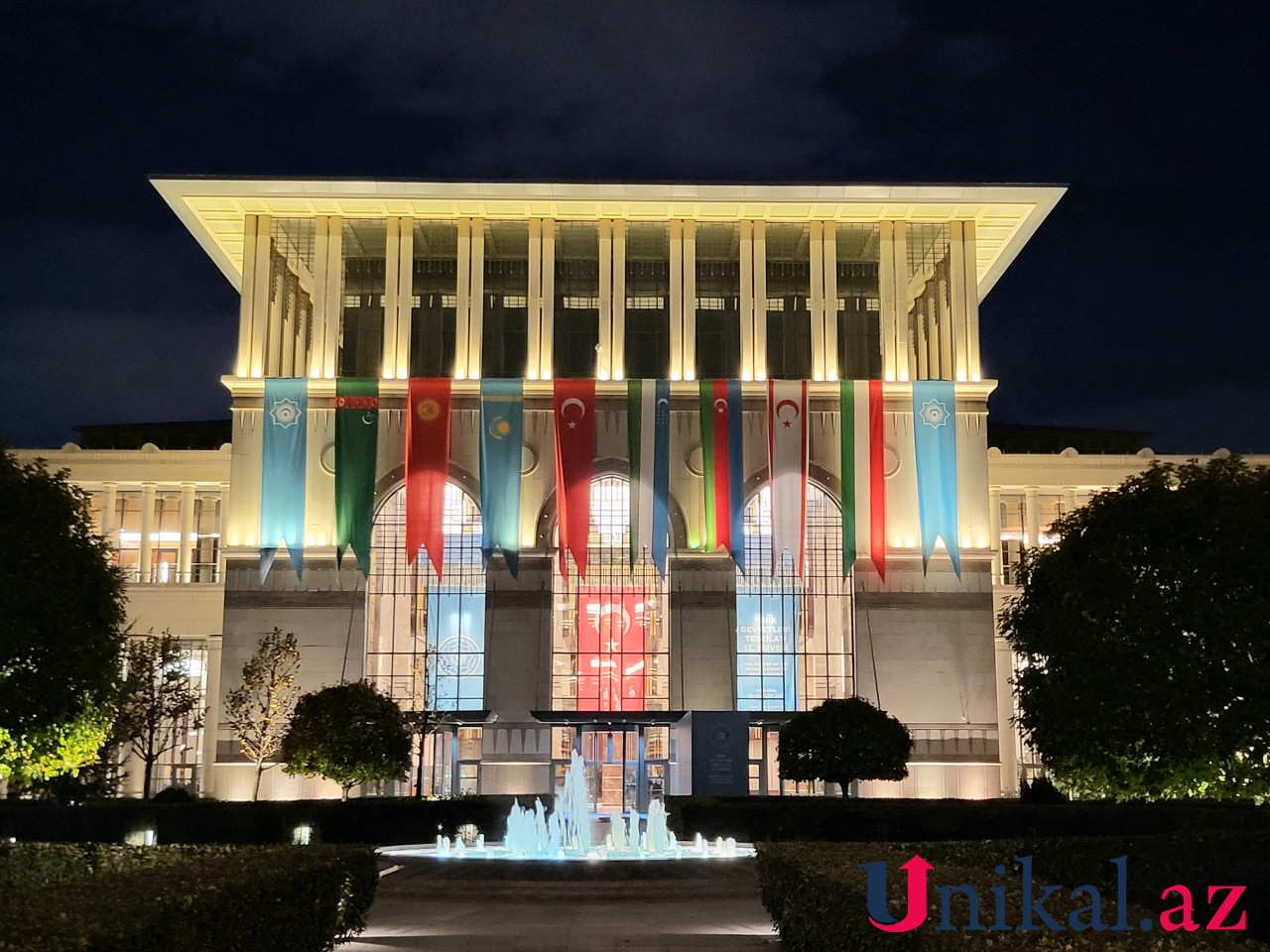Ankaradakı göydələndə Azərbaycan bayrağı işıqlandırıldı - FOTOLAR